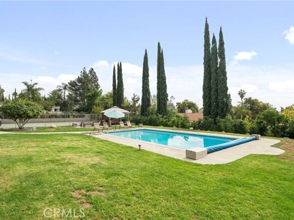 416 Alamosa Drive, Claremont CA 91711