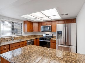 20216 Roscoe Boulevard 19, Winnetka (los Angeles) CA 91306