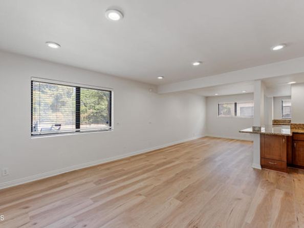 20216 Roscoe Boulevard 19, Winnetka (los Angeles) CA 91306