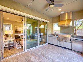 8300 Mariposa Court, West Hills (los Angeles) CA 91304