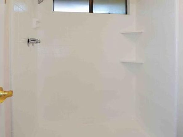 21801 Burbank Boulevard 74, Woodland Hills (los Angeles) CA 91367