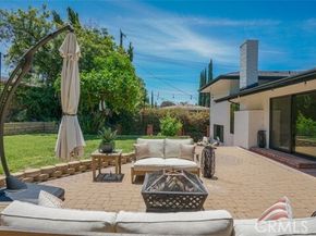 22914 Gershwin Drive, Woodland Hills (los Angeles) CA 91364