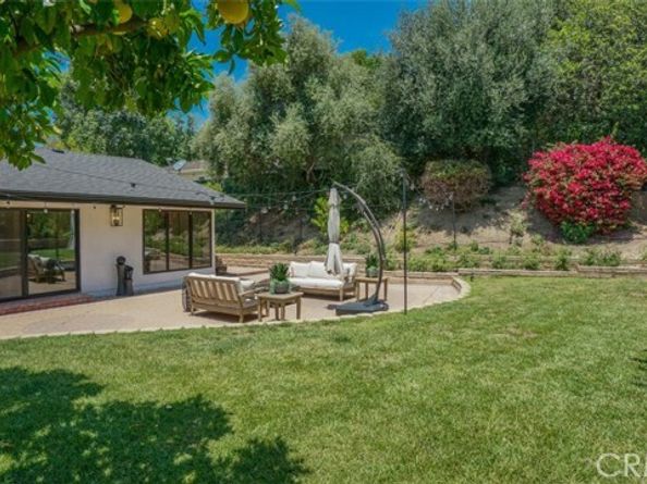 22914 Gershwin Drive, Woodland Hills (los Angeles) CA 91364