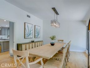 22914 Gershwin Drive, Woodland Hills (los Angeles) CA 91364