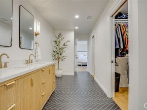 22914 Gershwin Drive, Woodland Hills (los Angeles) CA 91364