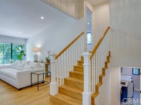 22914 Gershwin Drive, Woodland Hills (los Angeles) CA 91364