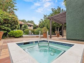 7439 Woodman Ave. 35, Van Nuys (los Angeles) CA 91405