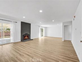 7536 Shoup, West Hills (los Angeles) CA 91307