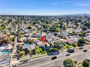 7536 Shoup, West Hills (los Angeles) CA 91307