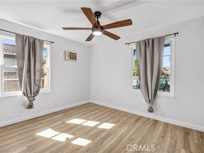 7536 Shoup, West Hills (los Angeles) CA 91307