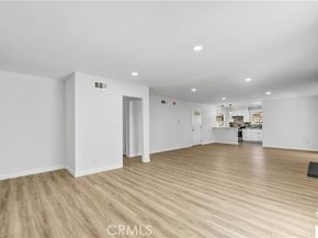 7536 Shoup, West Hills (los Angeles) CA 91307