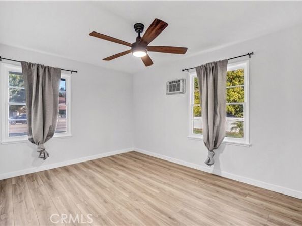 7536 Shoup, West Hills (los Angeles) CA 91307