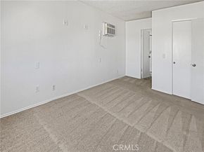 8800 Cedros 209, Panorama City (los Angeles) CA 91402