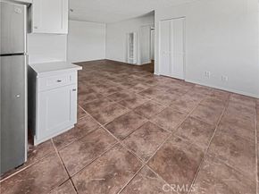 8800 Cedros 209, Panorama City (los Angeles) CA 91402