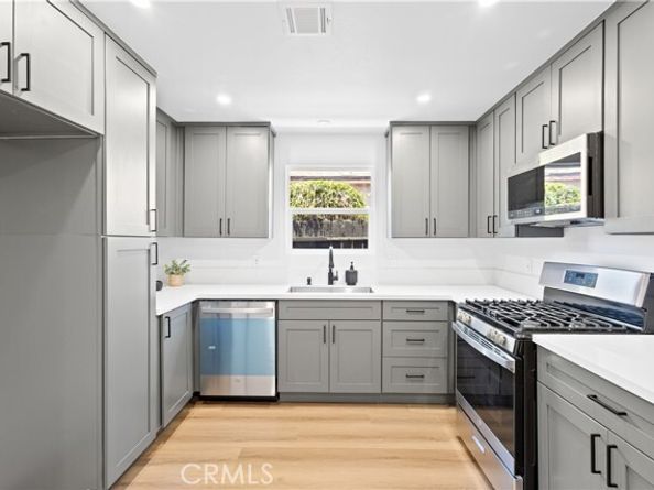 7629 Arcola, Sun Valley (los Angeles) CA 91352