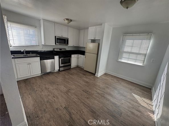 5709 California, Long Beach CA 90805