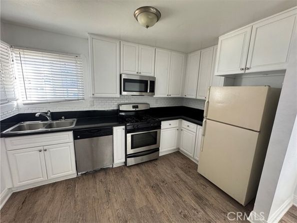 5709 California, Long Beach CA 90805