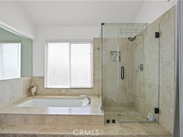 28 Bonita Vista, Lake Forest (el Toro) CA 92610