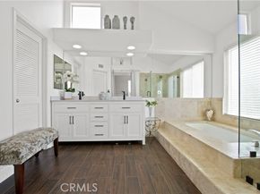 28 Bonita Vista, Lake Forest (el Toro) CA 92610