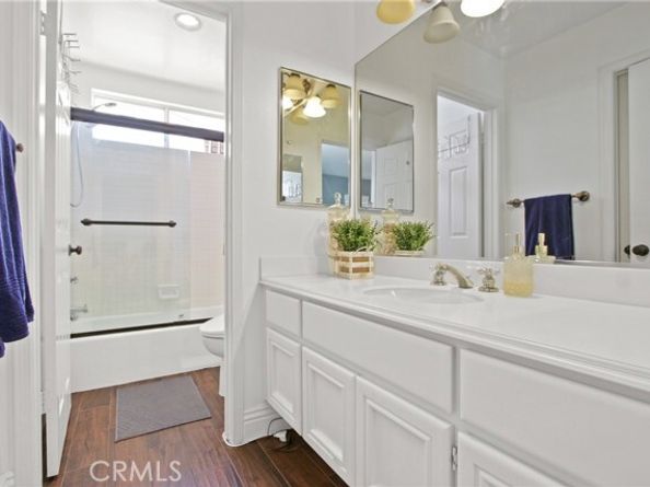 28 Bonita Vista, Lake Forest (el Toro) CA 92610