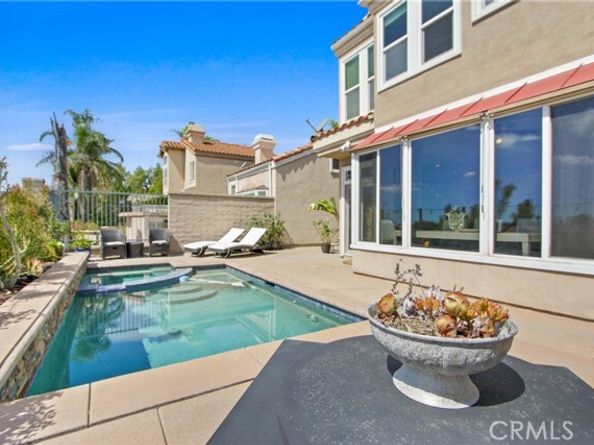 28 Bonita Vista, Lake Forest (el Toro) CA 92610