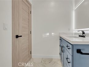 10334 Louise, Granada Hills (los Angeles) CA 91344