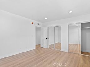 9019 Cedros Avenue 2, Panorama City (los Angeles) CA 91402