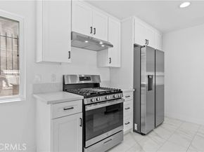9019 Cedros Avenue 2, Panorama City (los Angeles) CA 91402