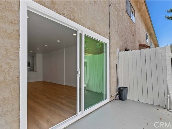 9019 Cedros Avenue 2, Panorama City (los Angeles) CA 91402