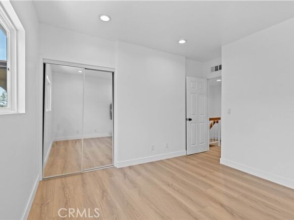 9019 Cedros Avenue 2, Panorama City (los Angeles) CA 91402