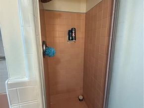 5528 Willowcrest, North Hollywood (los Angeles) CA 91601