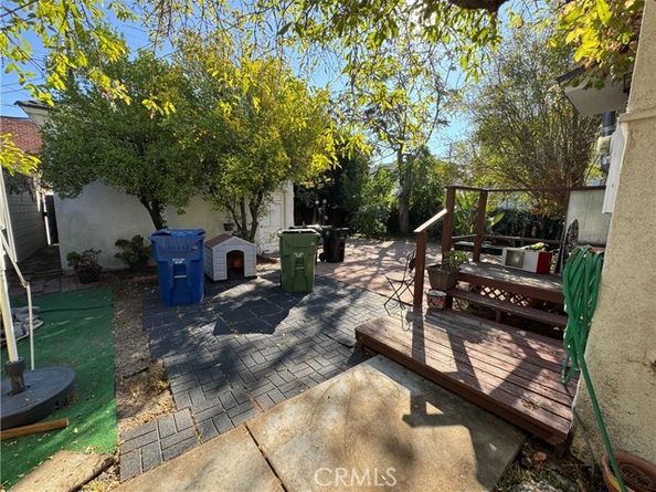 5528 Willowcrest, North Hollywood (los Angeles) CA 91601