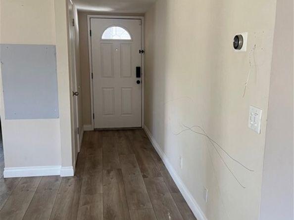 8673 Herrick Avenue, Sun Valley (los Angeles) CA 91352