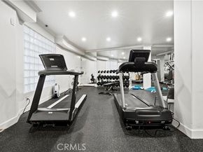 390 S Sepulveda Boulevard 105, Los Angeles CA 90049