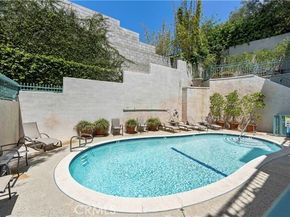 390 S Sepulveda Boulevard 105, Los Angeles CA 90049