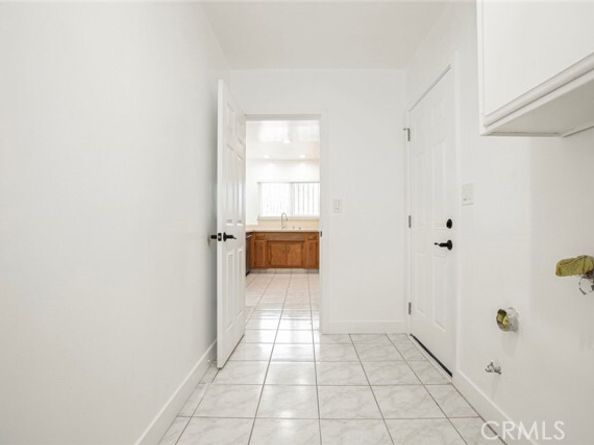 10415 Wish Avenue, Granada Hills (los Angeles) CA 91344
