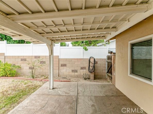 10415 Wish Avenue, Granada Hills (los Angeles) CA 91344