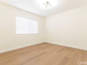 10415 Wish Avenue, Granada Hills (los Angeles) CA 91344
