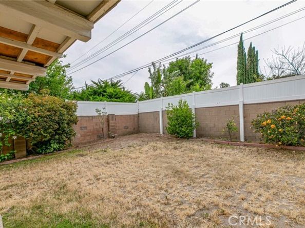 10415 Wish Avenue, Granada Hills (los Angeles) CA 91344