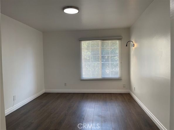 5515 Canoga Avenue 321, Woodland Hills (los Angeles) CA 91367