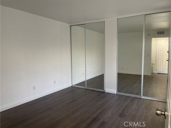 5515 Canoga Avenue 321, Woodland Hills (los Angeles) CA 91367