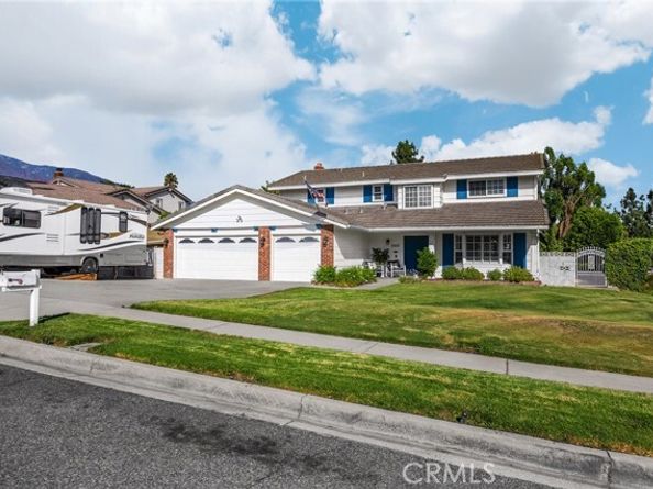 6165 Hollyoak, Rancho Cucamonga CA 91701