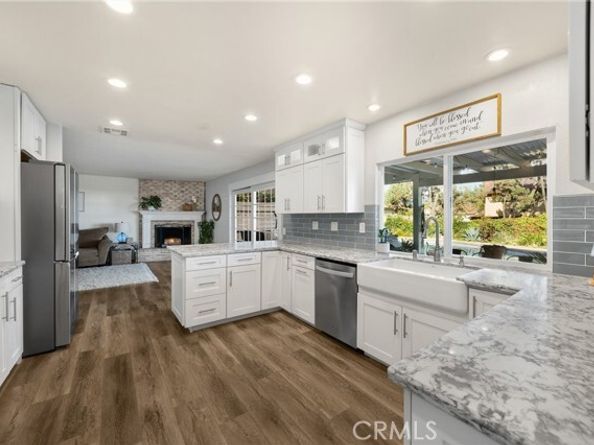 6165 Hollyoak, Rancho Cucamonga CA 91701