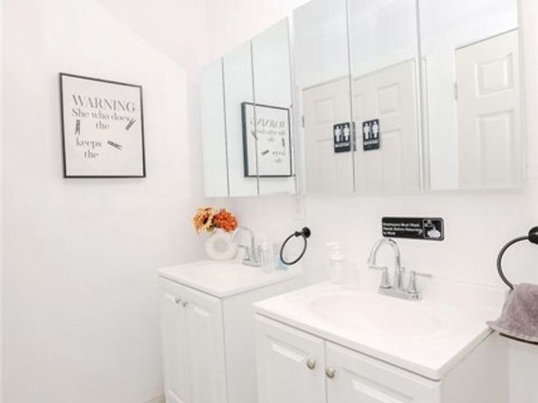 6413 S Vermont Avenue, Los Angeles CA 90044
