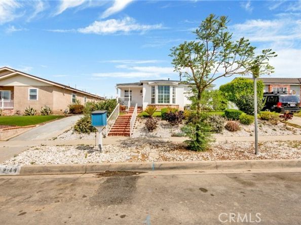 2149 Cullivan Street, Los Angeles CA 90047
