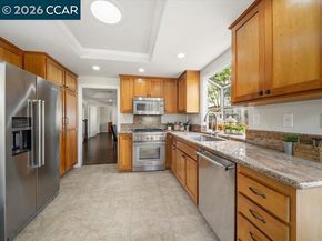 300 Bridgeside Circle, Danville CA 94506