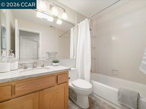 300 Bridgeside Circle, Danville CA 94506
