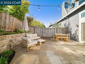 300 Bridgeside Circle, Danville CA 94506