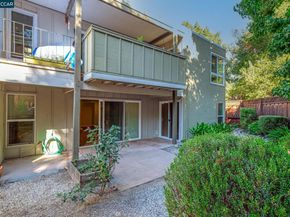 651 Moraga Rd 13, Moraga CA 94556