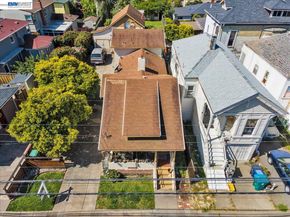 3208 Washington St, Alameda CA 94501